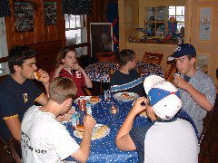Table o' kids 1